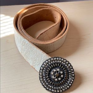 Never Used Genuine leather belt- women’s large